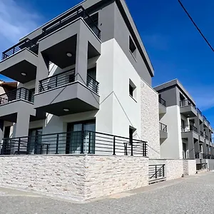  Apartmanhotel Four Shades Luxury Görögország